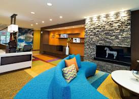 Fairfield Inn & Suites by Marriott Detroit Chesterfield 2