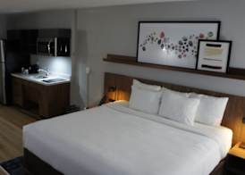 Hawthorn Extended Stay by Wyndham Knoxville 5