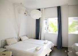 Anais Bay Apartments 2