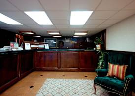 Country Hearth Inn & Suites Marietta 2