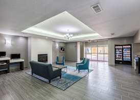 Platinum Inn & Suites Webster 2