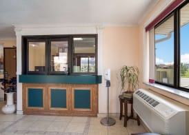 Econo Lodge Spotsylvania Town Center 5