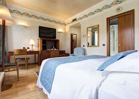 Ferretti Hotel Firenze 5