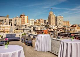 Hotel Adagio, Autograph Collection 2