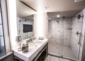 Seven Gables Inn, St Louis West, a Tribute Portfolio Hotel 5