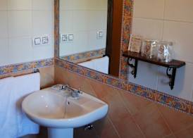Hotel Cortijo De Tájar 3