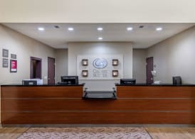 Comfort Suites Ennis 4