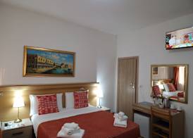 Hotel Tito 4