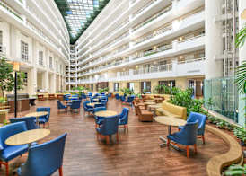 Embassy Suites by Hilton Alexandria Old Town 3
