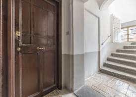 GuestHost - Montecitorio & Pantheon Stylish Flat 2