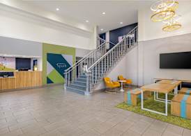 Spark by Hilton California Lexington Park 4
