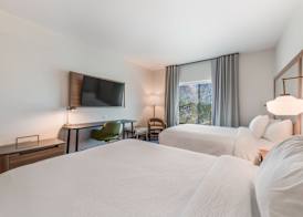 Fairfield by Marriott Inn & Suites Knoxville Clinton 5