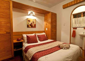 Woodpecker Inn 5