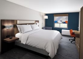 Holiday Inn Express STRATHROY by IHG 4