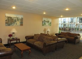 Days Inn by Wyndham Columbus Airport 5