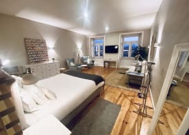 Vitoria's Terrace Apartments 3
