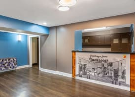Super 8 by Wyndham Chattanooga Lookout Mountain TN 3