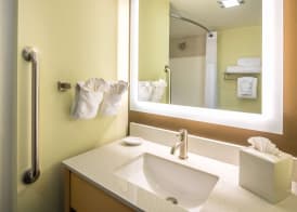 Red Lion Inn and Suites Everett 5