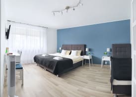 7th Room Guest House 2
