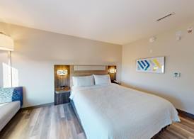 Holiday Inn Express & Suites CHICAGO SCHAUMBURG by IHG 4