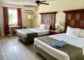 Bolongo Bay Beach Resort 3