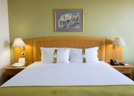 Holiday Inn - Harare by IHG 5