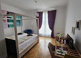 Hotel Pension Museum 4