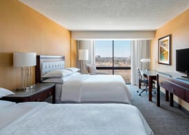 Sheraton West Des Moines 5
