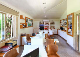 Azur Hotel 2
