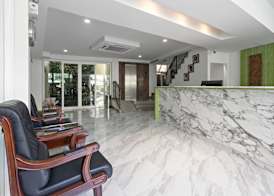 Royale 8 Ville Guest House 2