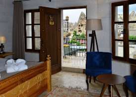Caftan Cave Suites 4
