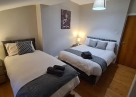 Waterworks En suite Rooms with Private Living Room 4