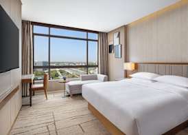 Four Points by Sheraton Shanghai, Kangqiao 4