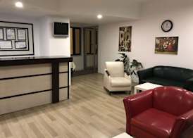 Hotel Status 3