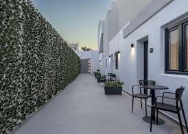 Onyx Hotel & Suites 2
