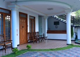 L S Lanka Hotel Dambulla 2