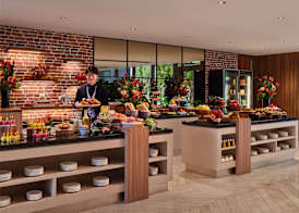 Sofitel Singapore City Centre 2