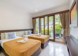 Dewi Villa Padangbai Hotel 4