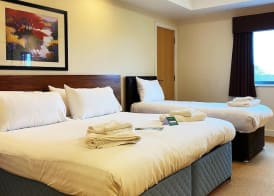 Boston West Hotel 3