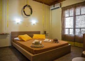 Summer Bed Nydri 4