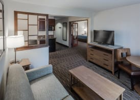 Holiday Inn Express & Suites CARPINTERIA by IHG 4