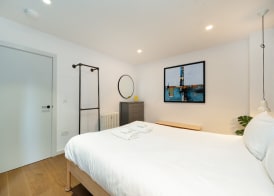 Crashpads Shoreditch Apartments - The Club Row Collection 4