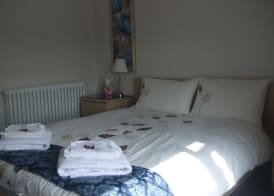 Cwmbach Guest House 3