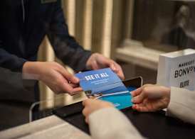 Sheraton Hong Kong Tung Chung Hotel 2