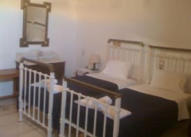 Oasis Guesthouse 4