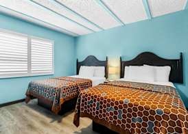 Rodeway Inn & Suites North Hollywood Burbank Airport - Universal Area 5