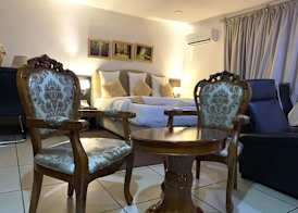The Autograph Executive Hotel 5