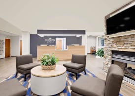 Microtel Inn & Suites by Wyndham Middletown 3