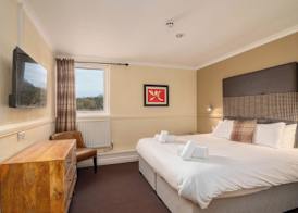 Honest Lawyer Hotel 2