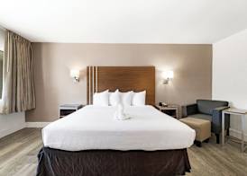 Heritage Inn Express Roseville 5
